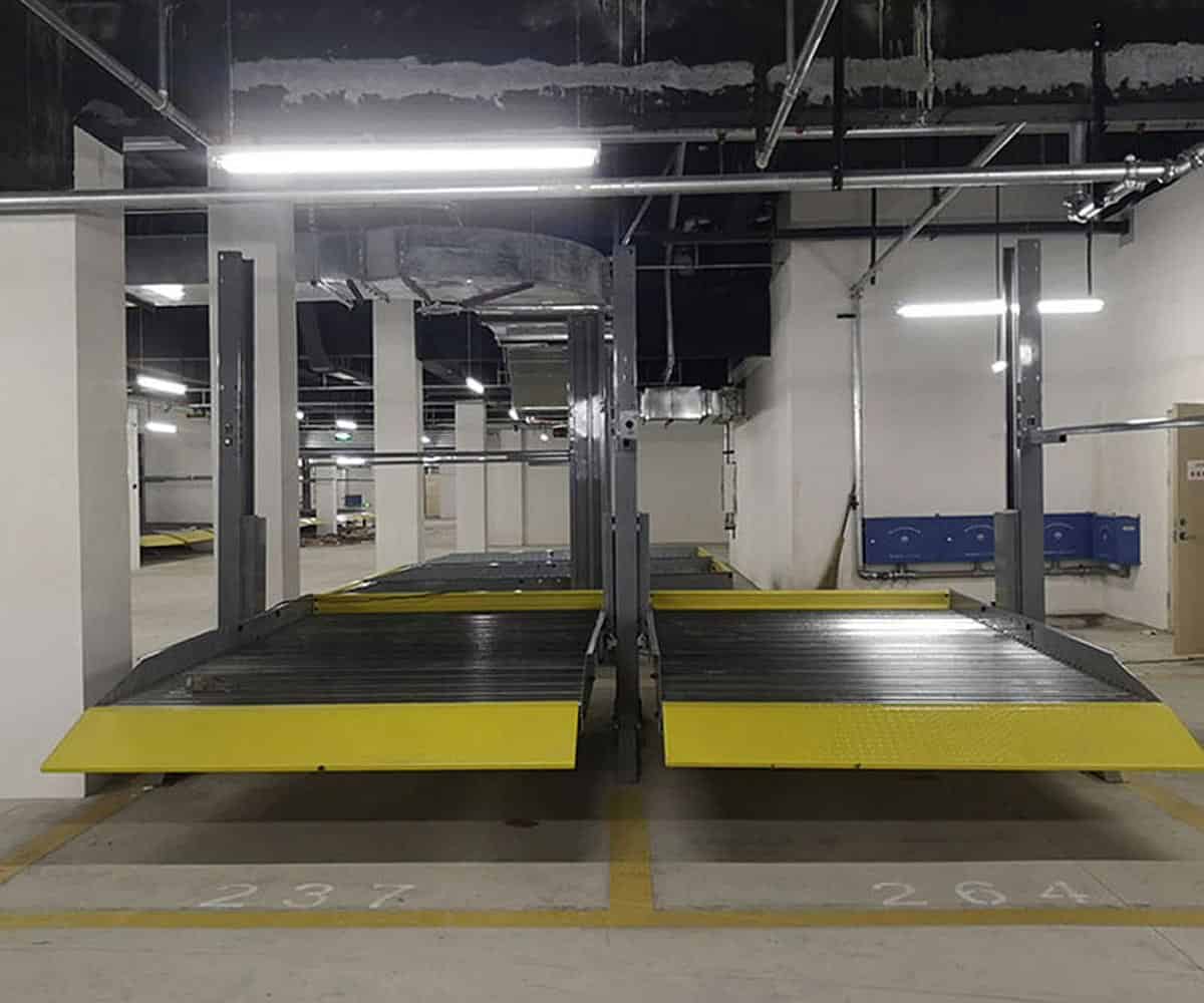 石渠四柱簡易升降機(jī)械停車庫拆除