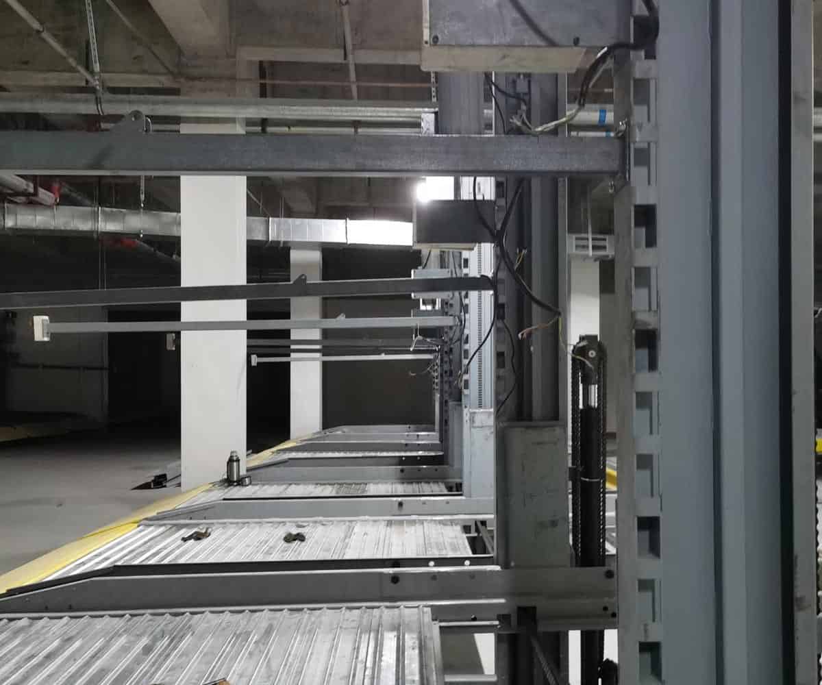 家用升降式機(jī)械立體車(chē)庫(kù)回收.jpg